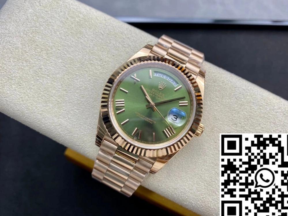 40mm 1004 Factory Green Day Date EW 228235 Dial Unisex Rolex 0807